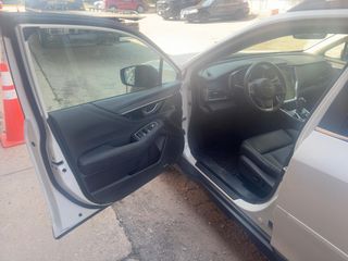 2025 Subaru Outback Limited - Driver's Front Door Image